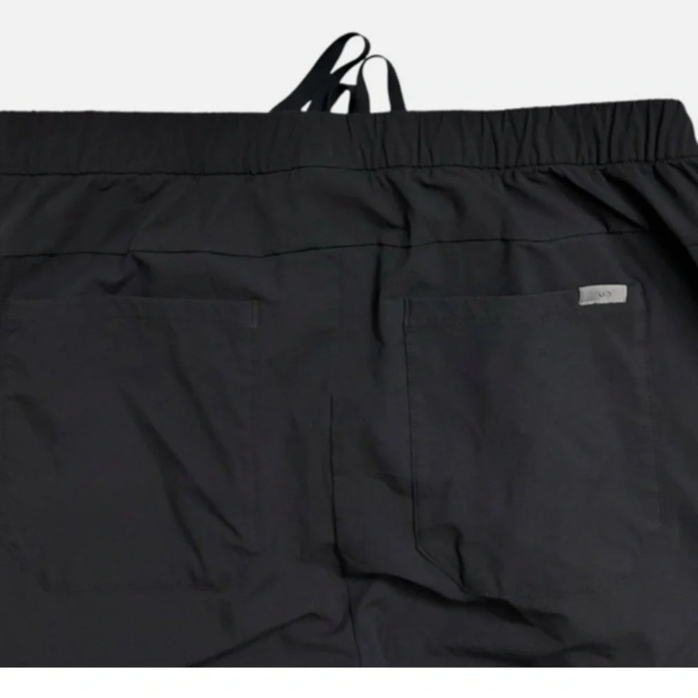 FIGS Nylon Pants Mens Medium Black Bonsai Scrub Trousers Performance Stretch